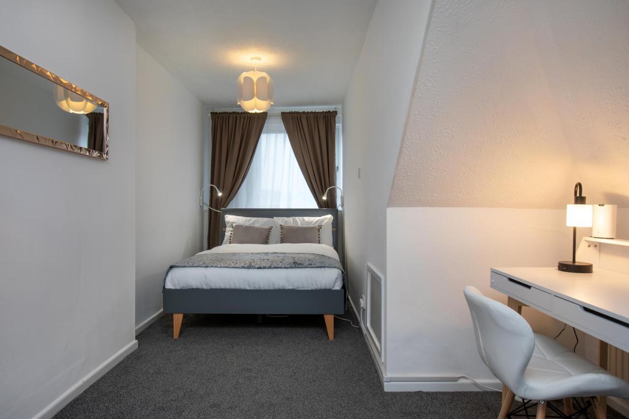 Spacious Apartment With Free Parking Weymouth Exteriör bild